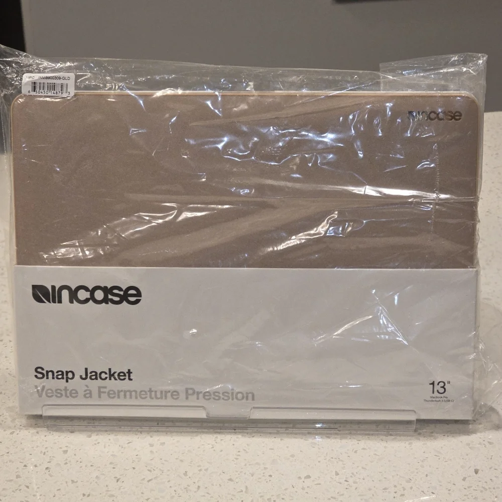 Incase Gold Snap Jacket Case for MacBook Air 13